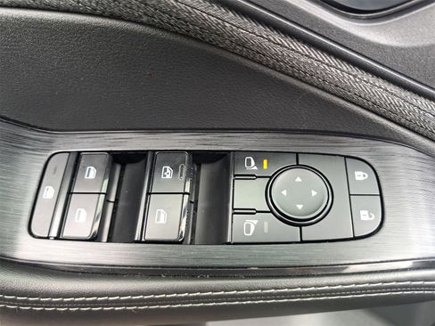 Used 2021 Nissan Rogue SV image 27