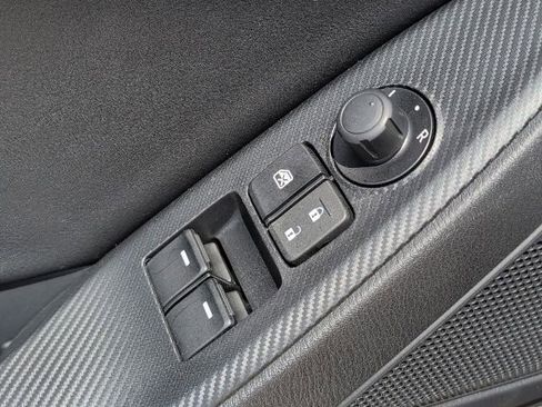 Used 2025 MAZDA MX-5 Miata RF Grand Touring image 15