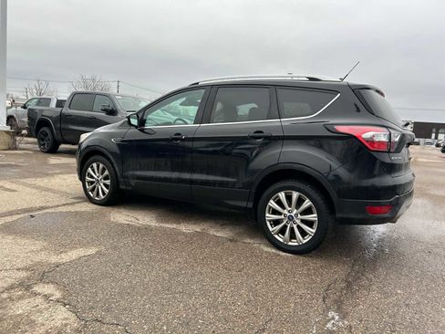 Used 2018 Ford Escape Titanium w/ Ford Safe & Smart Package image 23