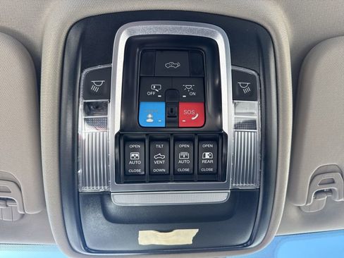 New 2026 RAM 1500 Laramie w/ Chrome Appearance Group AWD/4WD image 22