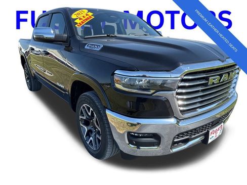 Used 2025 RAM 1500 Laramie image 10
