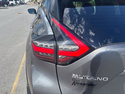 Used 2021 Nissan Murano S AWD/4WD image 15