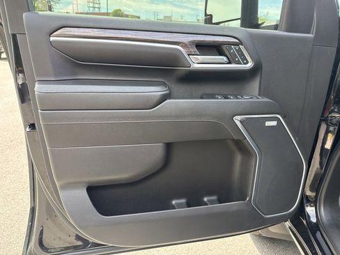 Used 2024 Chevrolet Silverado 3500 LTZ AWD/4WD image 20