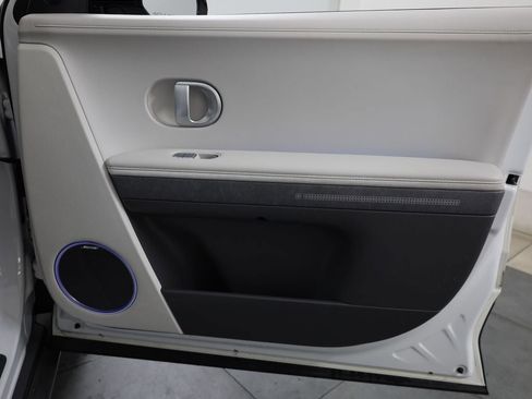 Used 2023 Hyundai Ioniq 5 Limited image 20