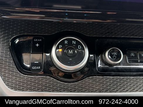 Used 2025 Ford Expedition Platinum w/ Stealth Appearance Package image 21