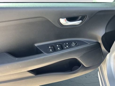 Used 2022 Kia Rio LX FWD image 19