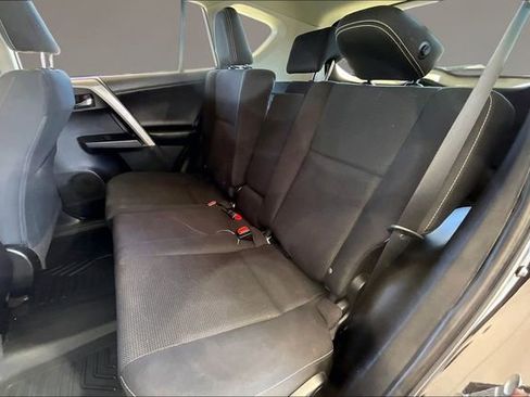 Used 2018 Toyota RAV4 XLE w/ Plus Extra Value Package image 19