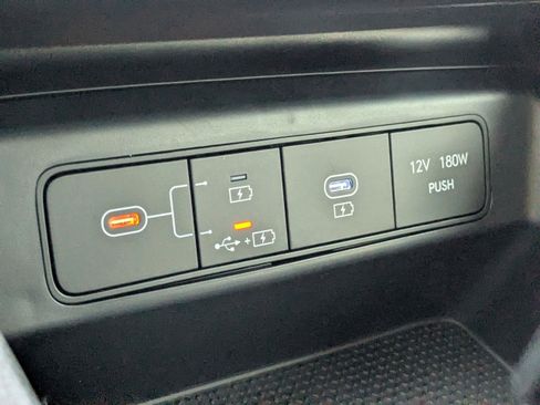 New 2026 Hyundai Tucson SE image 23