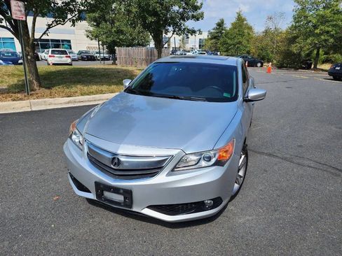 Used 2013 Acura ILX w/ Technology Package image 3