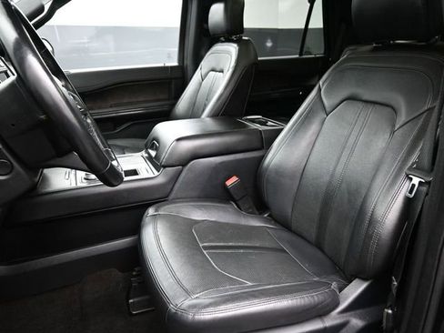Used 2020 Ford Expedition Limited image 13