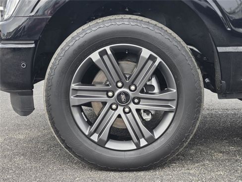 Used 2023 Ford F150 Lariat w/ Equipment Group 502A High AWD/4WD image 11