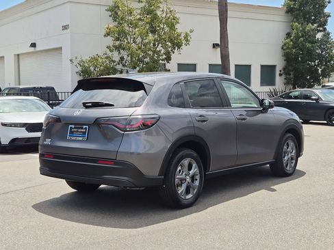 New 2027 Honda HR-V LX image 11