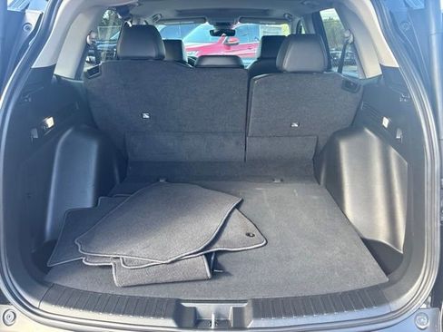 Used 2025 Honda CR-V EX-L image 12