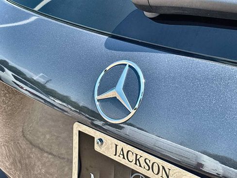 Used 2025 Mercedes-Benz GLA 35 AMG 4MATIC image 16