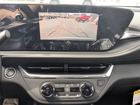 New 2025 Buick Envista Preferred w/ Convenience I Package image 15