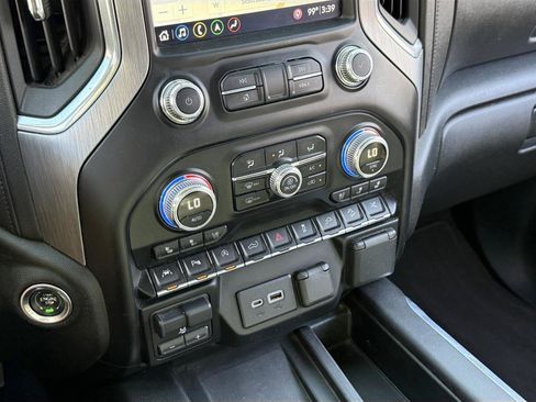 Used 2019 GMC Sierra 1500 Denali w/ Denali Ultimate Package AWD/4WD image 20