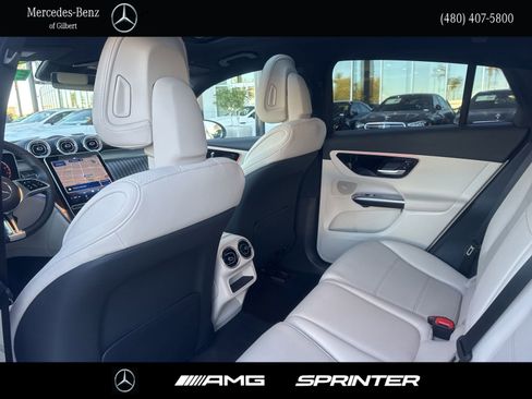 Certified 2025 Mercedes-Benz GLC 300 4MATIC image 20