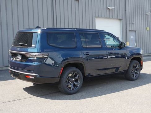 New 2026 Jeep Grand Wagoneer Limited AWD/4WD image 14