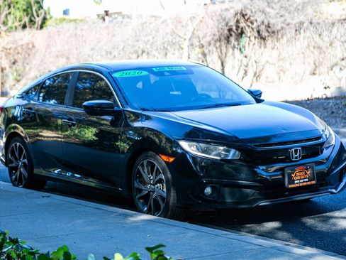 Used 2020 Honda Civic Sport image 3