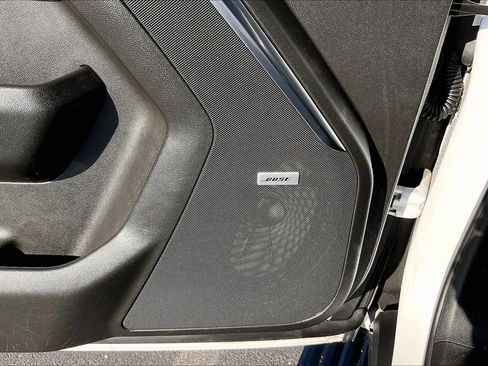 Used 2023 GMC Yukon Denali image 37