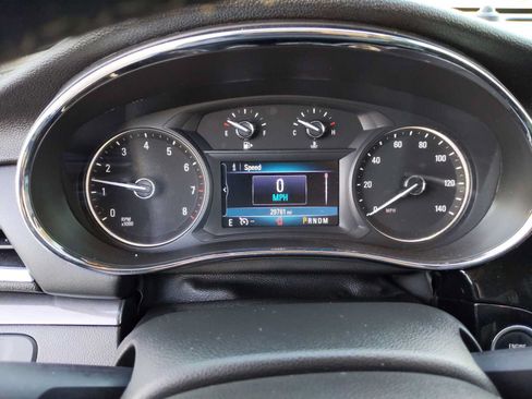 Used 2020 Buick Encore Preferred FWD image 11