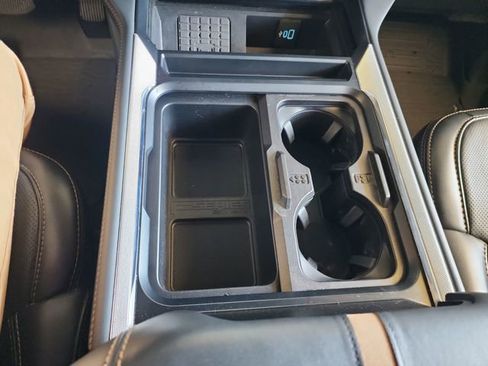 Used 2024 Ford F250 Platinum AWD/4WD image 22