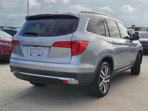 Used 2018 Honda Pilot Elite image 4