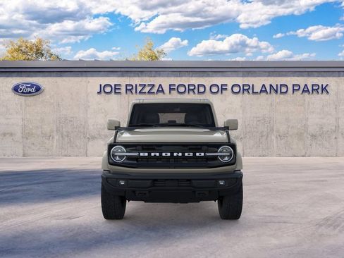 New 2026 Ford Bronco Outer Banks AWD/4WD image 6