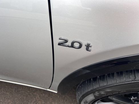 Used 2018 INFINITI QX30 Premium w/ Navigation Package image 16