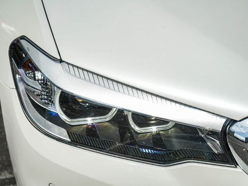 Used 2018 BMW 540i RWD image 8