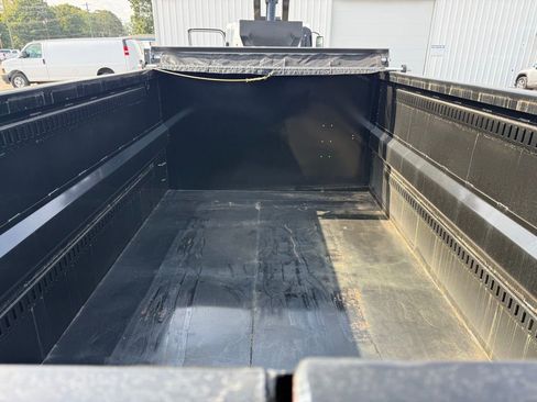 Used 2024 Chevrolet Low Cab Forward RWD image 33