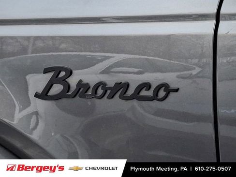 Used 2022 Ford Bronco Black Diamond image 32