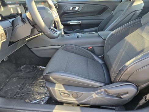 New 2026 Ford Mustang image 8