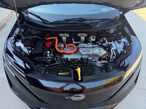 Used 2023 Nissan Ariya FWD image 22