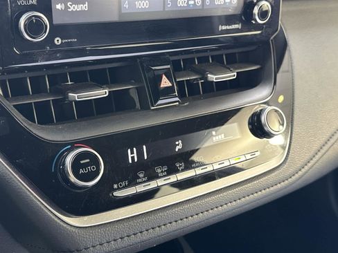 Used 2021 Toyota Corolla SE w/ Carpet Mat Package (TMS) image 19