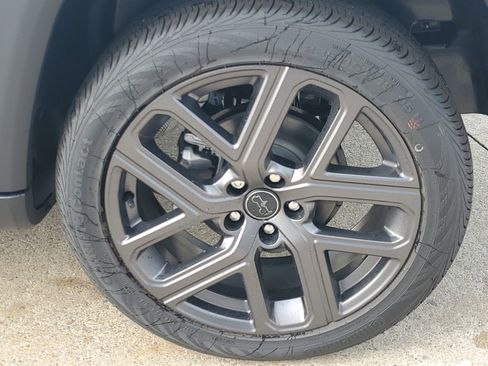 New 2026 Jeep Compass Limited image 5