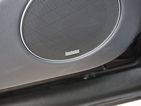 Used 2025 Genesis Electrified GV70 Advanced w/ Prestige Package image 19