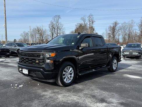 Certified 2022 Chevrolet Silverado 1500 Custom image 3