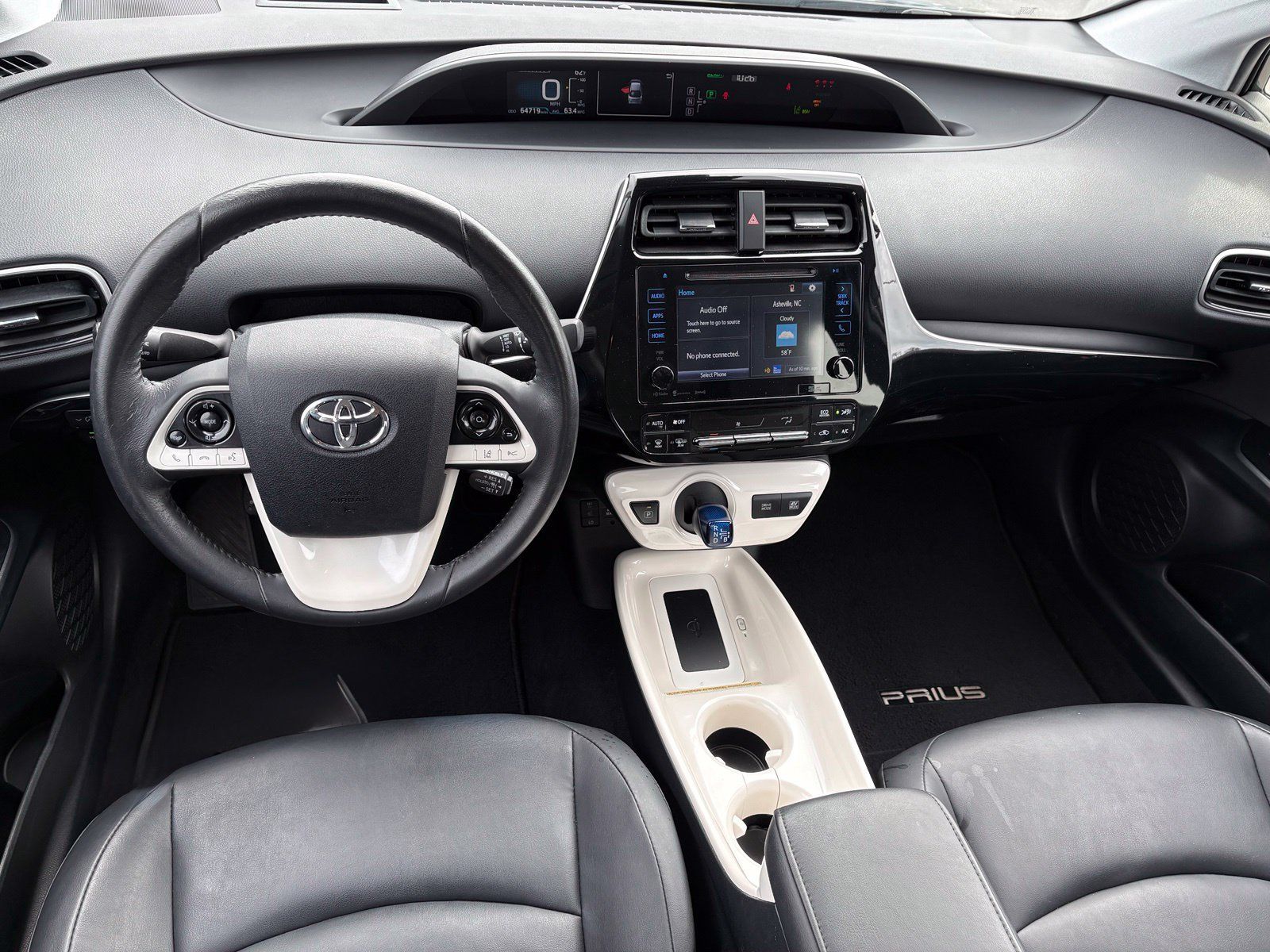 Used 2017 Toyota Prius Four w/ Advanced Technology Package FWD image 13