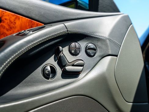 Used 2006 Mercedes-Benz SL 65 AMG image 25