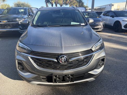 Used 2023 Buick Encore GX Select image 2
