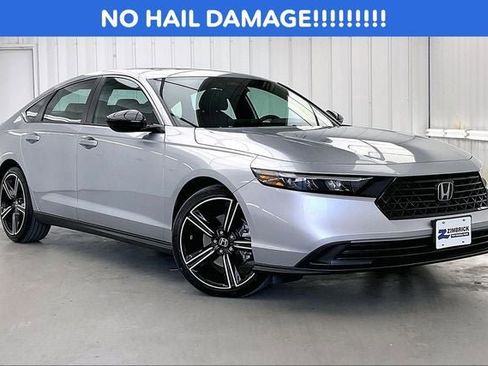 Certified 2025 Honda Accord Sport image 35