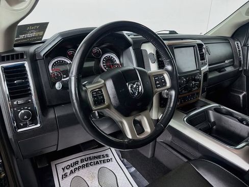 Used 2018 RAM 1500 Laramie AWD/4WD image 9