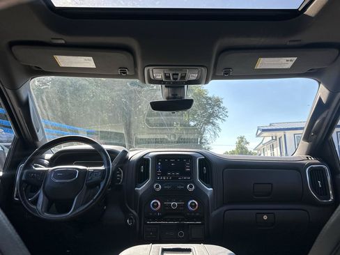 Used 2019 GMC Sierra 1500 Denali w/ Technology Package RWD image 10