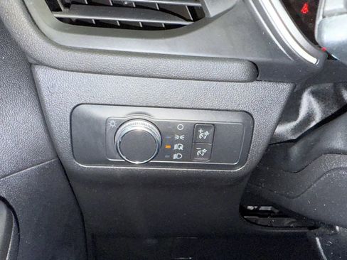 Used 2021 Ford Escape SE w/ Cold Weather Package image 15