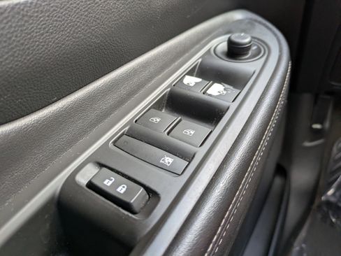 Used 2016 Buick Encore FWD image 19