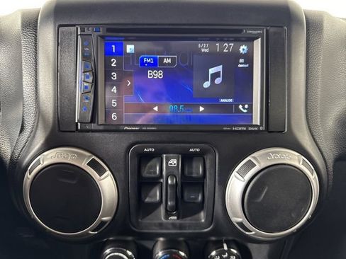 Used 2011 Jeep Wrangler Unlimited 70th Anniversary w/ Dual Top Group AWD/4WD image 14
