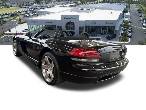 Used 2005 Dodge Viper SRT-10 RWD image 4