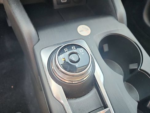 Used 2025 Ford Escape Active AWD/4WD image 14