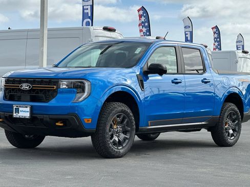 New 2025 Ford Maverick Tremor AWD/4WD image 8